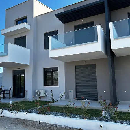 アパート Sirines *